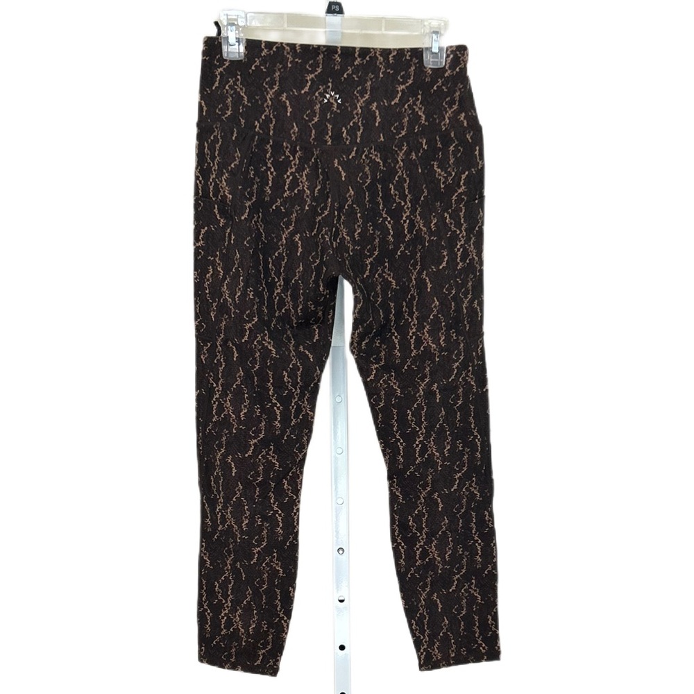 Varley High Waist Brown and Carmel Textured Leggings - Picture 4 of 14